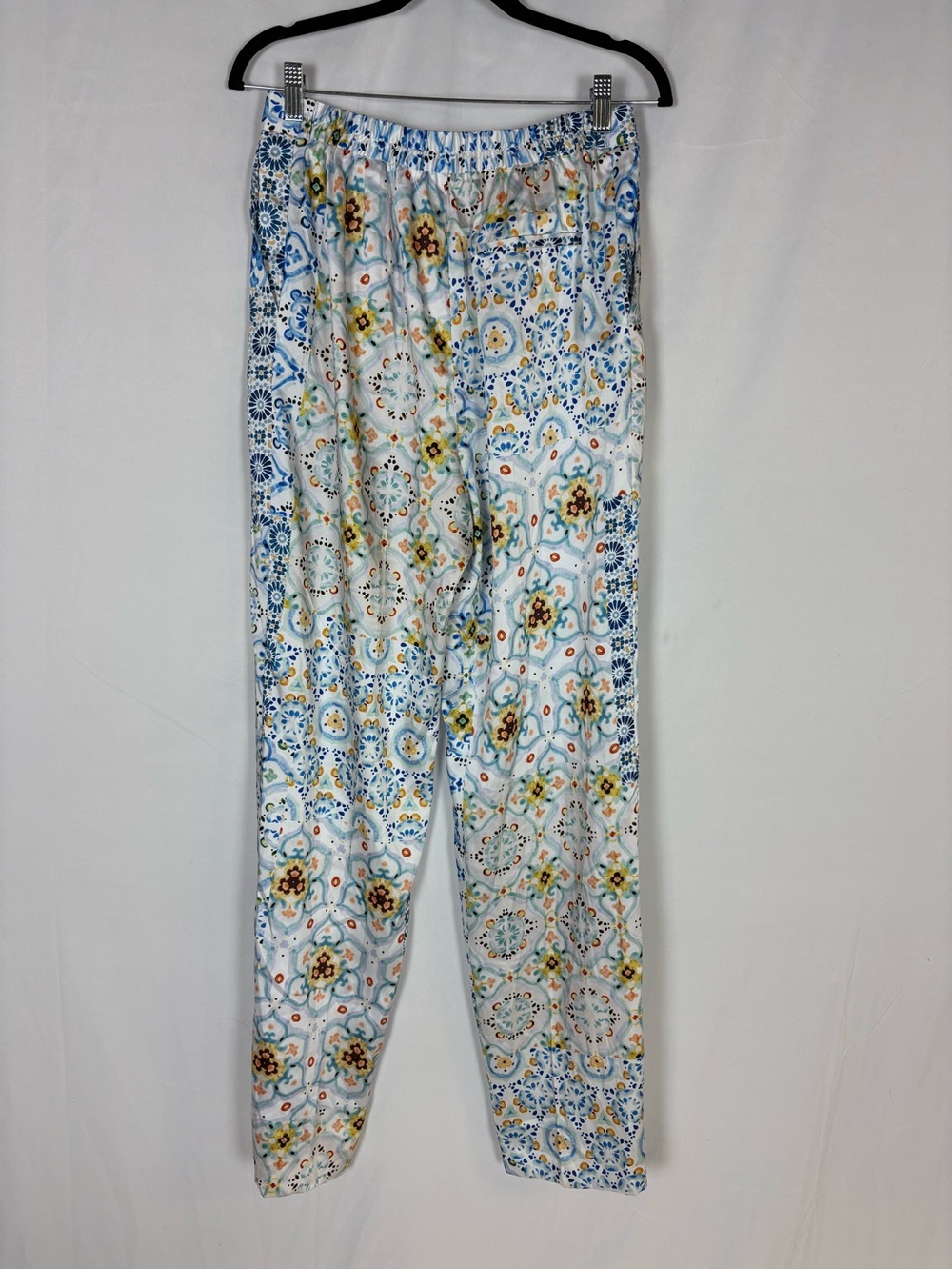 Zara White and Blue Tile-Print Wide Leg Pants - Picture 7 of 8